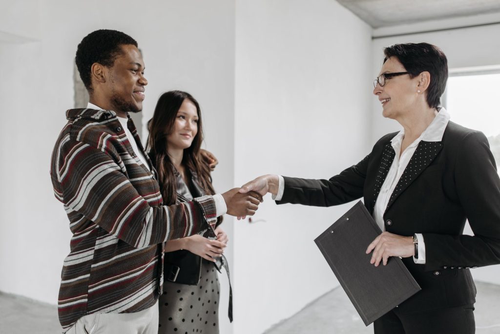 commercial real estate broker